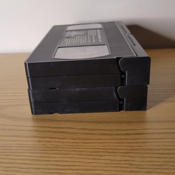 𝅺VINTAGE "Gone with the Wind" Classic VHS Tape - Excellent Condition - Picture 8 of 13